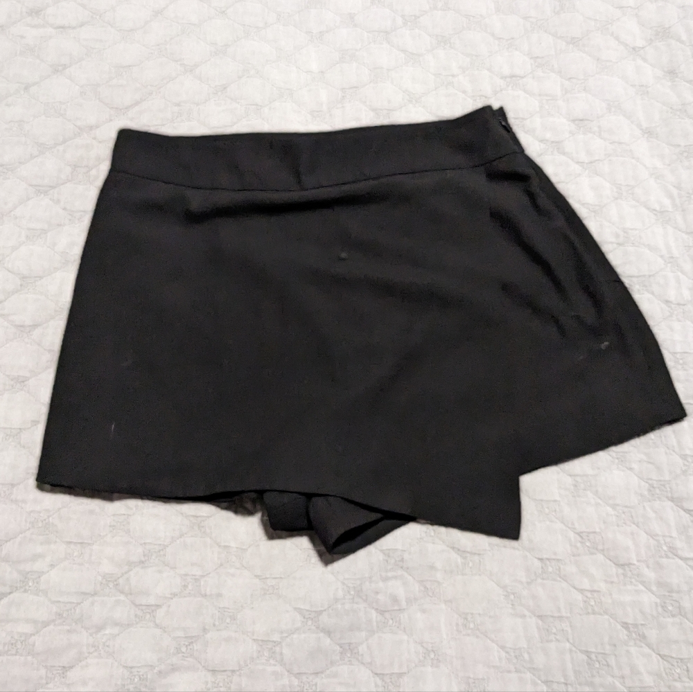F21 Skort